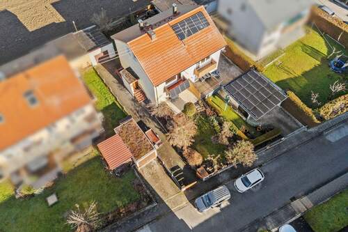 Gartenansicht - Doppelhaushälfte mit 127,20 m&sup2; in Röhrmoos zum Kaufen