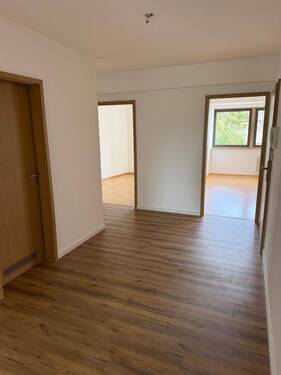 Flur - 3 Zimmer Etagenwohnung in Siegburg