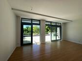 Wohnbereich mit großartiger Terrasse.jpg - 