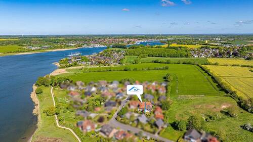 Wunderschöne Schlei - 5 Zimmer Doppelhaushälfte zum Kaufen in Kopperby