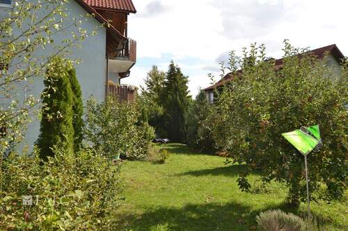 Haus mit Garten - 3 Zimmer Etagenwohnung zum Kaufen in Maßbach