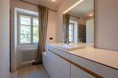 Bad im OG mit Dusche - 