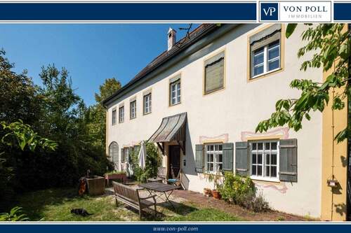 Frauenneuharting - Behutsam saniertes, historisches Anwesen mit unvergleichlichem Flair