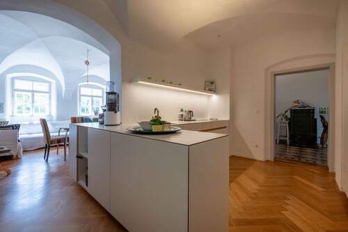 Hochwertige Schreinerküche - Einfamilienhaus mit 382,00 m² in Frauenneuharting zum Kaufen