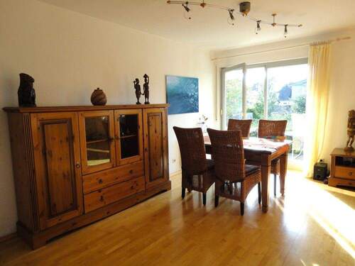 Beispiel Wohnzimmer eingerichtet - 