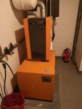 Gas-Zentralheizung Haus 34.jpg - 
