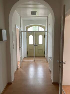 Flur - separater Eingang - 