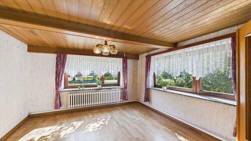 Mit Blick auf die Terrasse - 