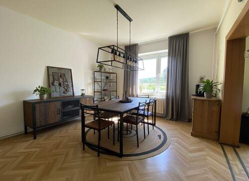 Esszimmer virtuell gestaltet - 