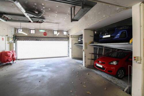 08. Tiefgaragenstellplatz - 