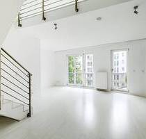 Attraktive Maisonette-Altbauwohnung in Berlin-Mitte am Hackeschen Markt