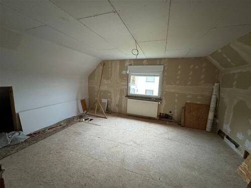 DG_angefangener Dachausbau - 