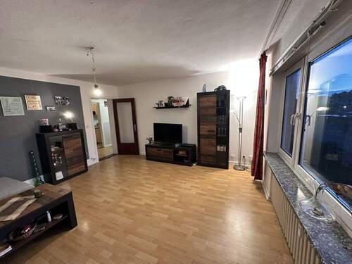 Bild 1 - Großzügige 2 Zimmer Wohnung im Herzen von Malente sucht einen neuen Mieter!