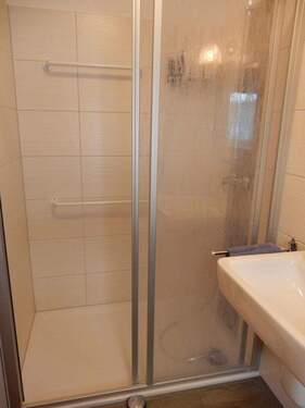 Gäste-Dusche im EG - 