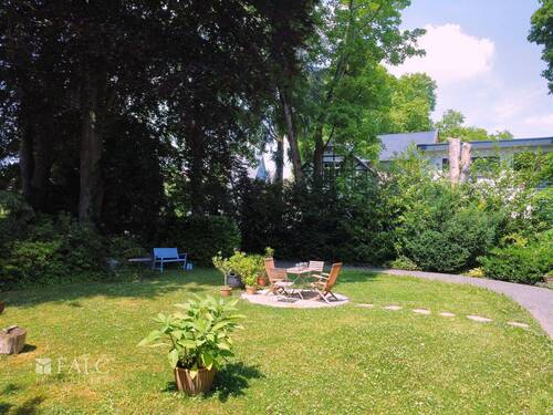 Innenhof - Mehrfamilienhaus, Wohnhaus mit 360,00 m&sup2; in Bonn zum Kaufen