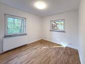 Zimmer EG hinten - 