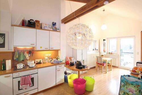 Wohn- und Essbereich - 2 Zimmer Einfamilienhaus in Gröbenzell