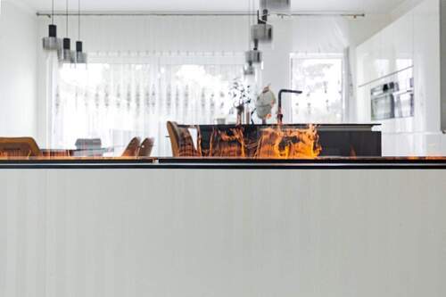 3D Panorama-Kaltkamin als Deko-Trennwand zwischen Küche und Wohnzimmer - 