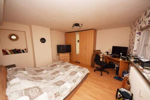 UG Schlafzimmer 1 von 2 - 