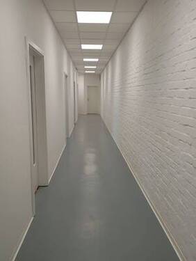 25032-4.jpg - Büro mit 21,00 m&sup2; in Weißenfels zur Miete