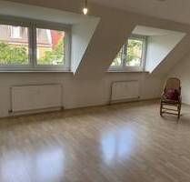 Gut aufgeteilte und helle 3-Zimmerwohnung - Pilotystraße - 4. OG - Einbauküche - Nürnberg Gärten h d Veste