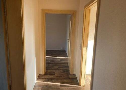 Beispielbild Flur - Etagenwohnung mit 65,80 m² in Oschersleben zur Miete