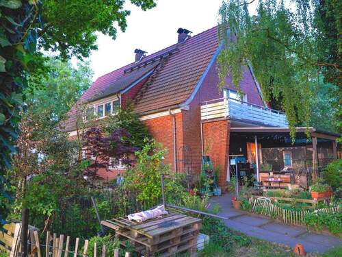 Bild... - 7 Zimmer Einfamilienhaus in Großefehn