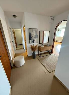 Beispiel Flur KI-generierte Darstellung - 3 Zimmer Etagenwohnung zum Kaufen in Hilden