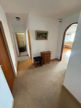 Flur - 3 Zimmer Etagenwohnung in Hilden