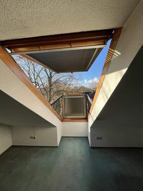 Velux-Cabrio - 1 Zimmer Etagenwohnung in Wedel