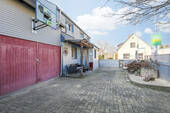 Innenhof - 4 Zimmer Einfamilienhaus in Karlsruhe / Neureut