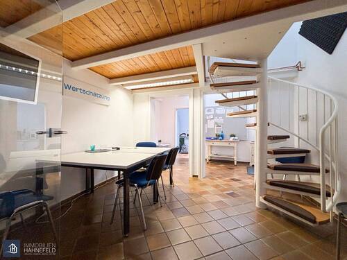 Hinterer Bereich, Wendeltreppe - 
