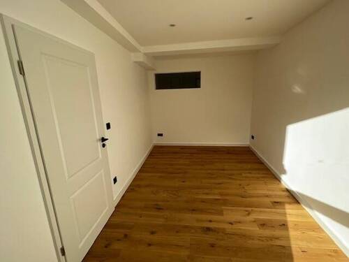 Schlafzimmer Ansicht 2 - 