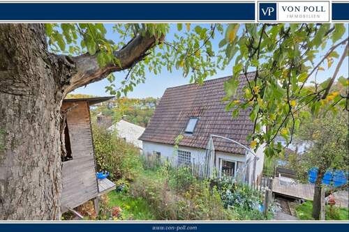 Titelbild mit Balken_#173156 - Charmantes Haus in Südlage mit großzügigen Garten, Garage, Stellplatz, Hühnerhaus & Geräteschuppen