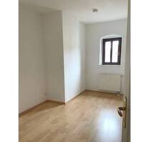 Kleine 2 Raumwohnung mit Balkon ab sofort bezugsfrei! - Görlitz Innenstadt