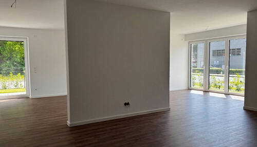 Wohn- und Esszimmer - 