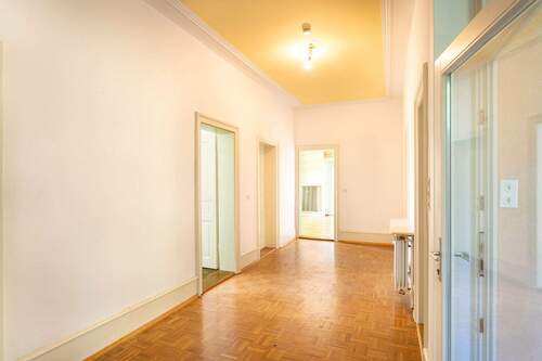 Flur Hochparterre - 