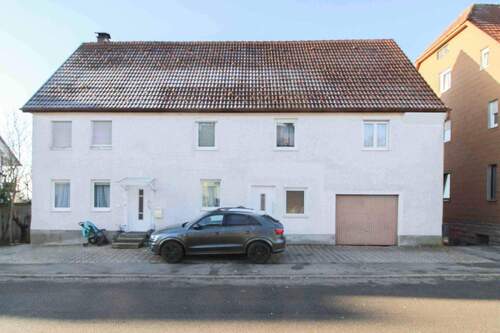 Haus Vorderansicht - 2 Zimmer Doppelhaushälfte zum Kaufen in Pfalzgrafenweiler