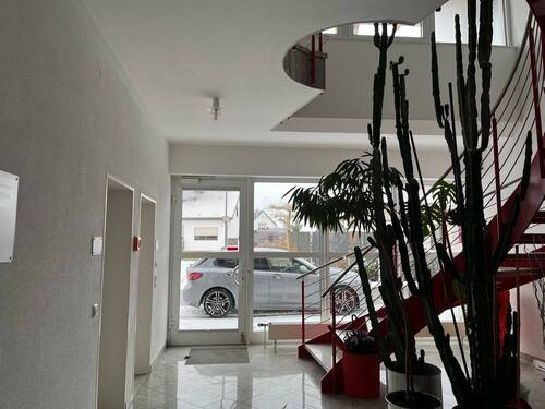 Eingangsbereich (1) - Halle zur Miete in Dellmensingen