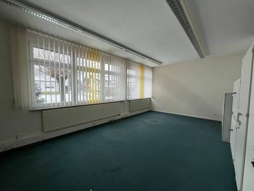 Bürozimmer1+2 (2) - Halle in Dellmensingen
