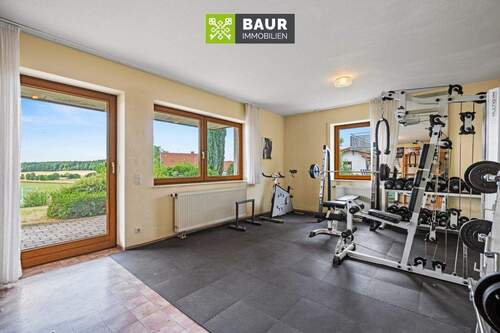 Fitnessraum - 8 Zimmer Einfamilienhaus zum Kaufen in Langenenslingen / Dürrenwaldstetten