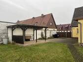 Carport Hof - 4 Zimmer Reihenendhaus in Lutherstadt Wittenberg