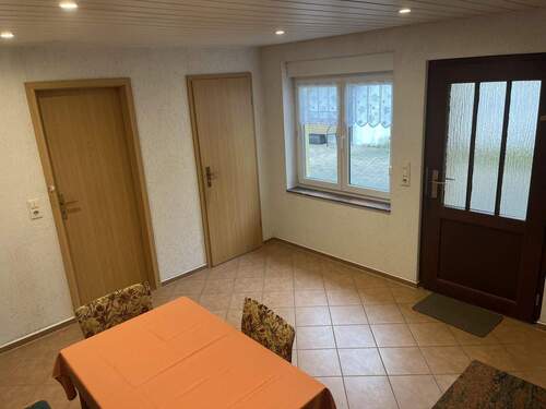 Eingangsbereich Anbau - 