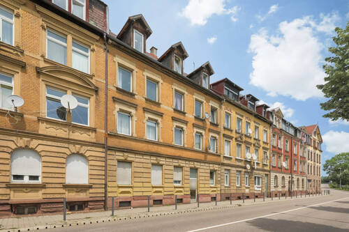 Straßenansicht - Mehrfamilienhaus, Wohnhaus mit 361,00 m&sup2; in Pforzheim zum Kaufen