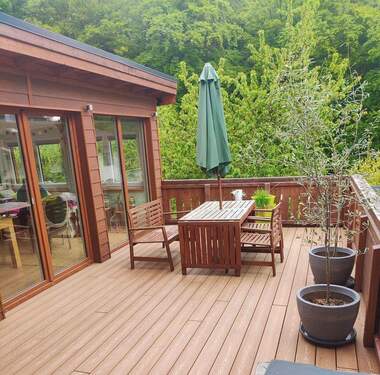 Dachterasse - Großzügige 3,5-Zimmer-Wohnung mit Wintergarten & Dachterrasse - Nähe Wasserburg