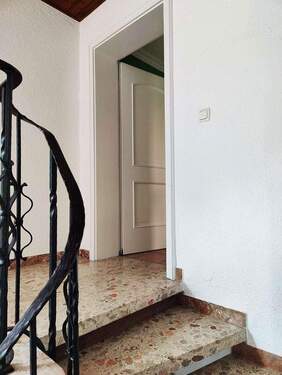 Wohnungs-Eingangstür - 