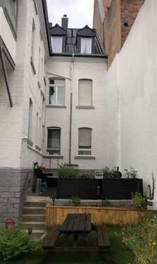 Hinterhaus (Blick) - 