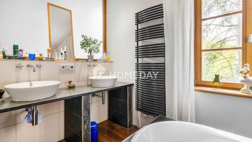 1. OG Badezimmer 2 - 