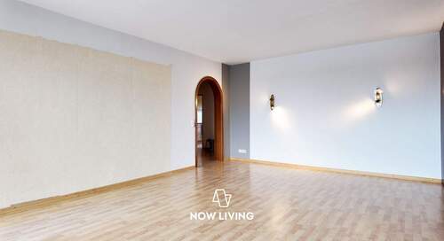 Wohnzimmer - 4 Zimmer Etagenwohnung zum Kaufen in Wunstorf