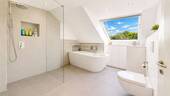 Attic Bathroom - 